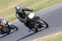 Vintage-motorcycle-club;eventdigitalimages;mallory-park;mallory-park-trackday-photographs;no-limits-trackdays;peter-wileman-photography;trackday-digital-images;trackday-photos;vmcc-festival-1000-bikes-photographs