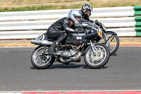 Vintage-motorcycle-club;eventdigitalimages;mallory-park;mallory-park-trackday-photographs;no-limits-trackdays;peter-wileman-photography;trackday-digital-images;trackday-photos;vmcc-festival-1000-bikes-photographs