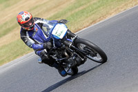 Vintage-motorcycle-club;eventdigitalimages;mallory-park;mallory-park-trackday-photographs;no-limits-trackdays;peter-wileman-photography;trackday-digital-images;trackday-photos;vmcc-festival-1000-bikes-photographs