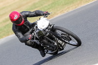 Vintage-motorcycle-club;eventdigitalimages;mallory-park;mallory-park-trackday-photographs;no-limits-trackdays;peter-wileman-photography;trackday-digital-images;trackday-photos;vmcc-festival-1000-bikes-photographs