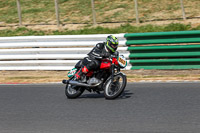 Vintage-motorcycle-club;eventdigitalimages;mallory-park;mallory-park-trackday-photographs;no-limits-trackdays;peter-wileman-photography;trackday-digital-images;trackday-photos;vmcc-festival-1000-bikes-photographs