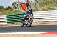 Vintage-motorcycle-club;eventdigitalimages;mallory-park;mallory-park-trackday-photographs;no-limits-trackdays;peter-wileman-photography;trackday-digital-images;trackday-photos;vmcc-festival-1000-bikes-photographs