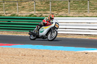 Vintage-motorcycle-club;eventdigitalimages;mallory-park;mallory-park-trackday-photographs;no-limits-trackdays;peter-wileman-photography;trackday-digital-images;trackday-photos;vmcc-festival-1000-bikes-photographs