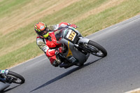 Vintage-motorcycle-club;eventdigitalimages;mallory-park;mallory-park-trackday-photographs;no-limits-trackdays;peter-wileman-photography;trackday-digital-images;trackday-photos;vmcc-festival-1000-bikes-photographs