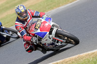 Vintage-motorcycle-club;eventdigitalimages;mallory-park;mallory-park-trackday-photographs;no-limits-trackdays;peter-wileman-photography;trackday-digital-images;trackday-photos;vmcc-festival-1000-bikes-photographs