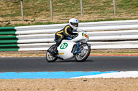 Vintage-motorcycle-club;eventdigitalimages;mallory-park;mallory-park-trackday-photographs;no-limits-trackdays;peter-wileman-photography;trackday-digital-images;trackday-photos;vmcc-festival-1000-bikes-photographs