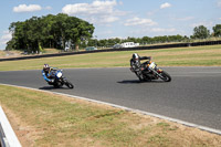 Vintage-motorcycle-club;eventdigitalimages;mallory-park;mallory-park-trackday-photographs;no-limits-trackdays;peter-wileman-photography;trackday-digital-images;trackday-photos;vmcc-festival-1000-bikes-photographs