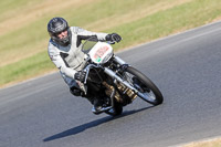 Vintage-motorcycle-club;eventdigitalimages;mallory-park;mallory-park-trackday-photographs;no-limits-trackdays;peter-wileman-photography;trackday-digital-images;trackday-photos;vmcc-festival-1000-bikes-photographs