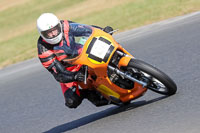 Vintage-motorcycle-club;eventdigitalimages;mallory-park;mallory-park-trackday-photographs;no-limits-trackdays;peter-wileman-photography;trackday-digital-images;trackday-photos;vmcc-festival-1000-bikes-photographs