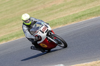 Vintage-motorcycle-club;eventdigitalimages;mallory-park;mallory-park-trackday-photographs;no-limits-trackdays;peter-wileman-photography;trackday-digital-images;trackday-photos;vmcc-festival-1000-bikes-photographs