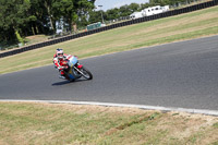 Vintage-motorcycle-club;eventdigitalimages;mallory-park;mallory-park-trackday-photographs;no-limits-trackdays;peter-wileman-photography;trackday-digital-images;trackday-photos;vmcc-festival-1000-bikes-photographs