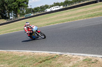 Vintage-motorcycle-club;eventdigitalimages;mallory-park;mallory-park-trackday-photographs;no-limits-trackdays;peter-wileman-photography;trackday-digital-images;trackday-photos;vmcc-festival-1000-bikes-photographs