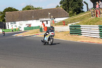 Vintage-motorcycle-club;eventdigitalimages;mallory-park;mallory-park-trackday-photographs;no-limits-trackdays;peter-wileman-photography;trackday-digital-images;trackday-photos;vmcc-festival-1000-bikes-photographs