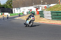 Vintage-motorcycle-club;eventdigitalimages;mallory-park;mallory-park-trackday-photographs;no-limits-trackdays;peter-wileman-photography;trackday-digital-images;trackday-photos;vmcc-festival-1000-bikes-photographs