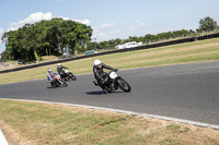 Vintage-motorcycle-club;eventdigitalimages;mallory-park;mallory-park-trackday-photographs;no-limits-trackdays;peter-wileman-photography;trackday-digital-images;trackday-photos;vmcc-festival-1000-bikes-photographs