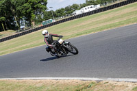Vintage-motorcycle-club;eventdigitalimages;mallory-park;mallory-park-trackday-photographs;no-limits-trackdays;peter-wileman-photography;trackday-digital-images;trackday-photos;vmcc-festival-1000-bikes-photographs