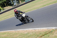 Vintage-motorcycle-club;eventdigitalimages;mallory-park;mallory-park-trackday-photographs;no-limits-trackdays;peter-wileman-photography;trackday-digital-images;trackday-photos;vmcc-festival-1000-bikes-photographs