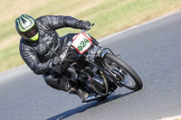 Vintage-motorcycle-club;eventdigitalimages;mallory-park;mallory-park-trackday-photographs;no-limits-trackdays;peter-wileman-photography;trackday-digital-images;trackday-photos;vmcc-festival-1000-bikes-photographs