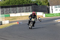 Vintage-motorcycle-club;eventdigitalimages;mallory-park;mallory-park-trackday-photographs;no-limits-trackdays;peter-wileman-photography;trackday-digital-images;trackday-photos;vmcc-festival-1000-bikes-photographs