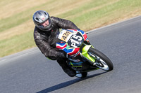 Vintage-motorcycle-club;eventdigitalimages;mallory-park;mallory-park-trackday-photographs;no-limits-trackdays;peter-wileman-photography;trackday-digital-images;trackday-photos;vmcc-festival-1000-bikes-photographs