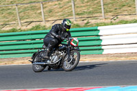 Vintage-motorcycle-club;eventdigitalimages;mallory-park;mallory-park-trackday-photographs;no-limits-trackdays;peter-wileman-photography;trackday-digital-images;trackday-photos;vmcc-festival-1000-bikes-photographs