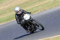 Vintage-motorcycle-club;eventdigitalimages;mallory-park;mallory-park-trackday-photographs;no-limits-trackdays;peter-wileman-photography;trackday-digital-images;trackday-photos;vmcc-festival-1000-bikes-photographs