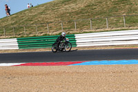 Vintage-motorcycle-club;eventdigitalimages;mallory-park;mallory-park-trackday-photographs;no-limits-trackdays;peter-wileman-photography;trackday-digital-images;trackday-photos;vmcc-festival-1000-bikes-photographs