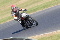 Vintage-motorcycle-club;eventdigitalimages;mallory-park;mallory-park-trackday-photographs;no-limits-trackdays;peter-wileman-photography;trackday-digital-images;trackday-photos;vmcc-festival-1000-bikes-photographs