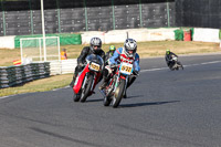 Vintage-motorcycle-club;eventdigitalimages;mallory-park;mallory-park-trackday-photographs;no-limits-trackdays;peter-wileman-photography;trackday-digital-images;trackday-photos;vmcc-festival-1000-bikes-photographs