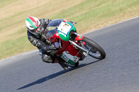 Vintage-motorcycle-club;eventdigitalimages;mallory-park;mallory-park-trackday-photographs;no-limits-trackdays;peter-wileman-photography;trackday-digital-images;trackday-photos;vmcc-festival-1000-bikes-photographs