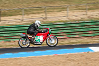 Vintage-motorcycle-club;eventdigitalimages;mallory-park;mallory-park-trackday-photographs;no-limits-trackdays;peter-wileman-photography;trackday-digital-images;trackday-photos;vmcc-festival-1000-bikes-photographs