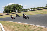 Vintage-motorcycle-club;eventdigitalimages;mallory-park;mallory-park-trackday-photographs;no-limits-trackdays;peter-wileman-photography;trackday-digital-images;trackday-photos;vmcc-festival-1000-bikes-photographs