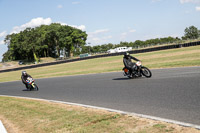 Vintage-motorcycle-club;eventdigitalimages;mallory-park;mallory-park-trackday-photographs;no-limits-trackdays;peter-wileman-photography;trackday-digital-images;trackday-photos;vmcc-festival-1000-bikes-photographs