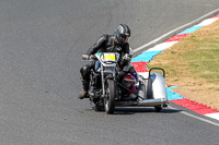 Vintage-motorcycle-club;eventdigitalimages;mallory-park;mallory-park-trackday-photographs;no-limits-trackdays;peter-wileman-photography;trackday-digital-images;trackday-photos;vmcc-festival-1000-bikes-photographs