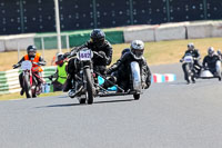 Vintage-motorcycle-club;eventdigitalimages;mallory-park;mallory-park-trackday-photographs;no-limits-trackdays;peter-wileman-photography;trackday-digital-images;trackday-photos;vmcc-festival-1000-bikes-photographs