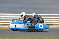 Vintage-motorcycle-club;eventdigitalimages;mallory-park;mallory-park-trackday-photographs;no-limits-trackdays;peter-wileman-photography;trackday-digital-images;trackday-photos;vmcc-festival-1000-bikes-photographs