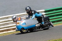 Vintage-motorcycle-club;eventdigitalimages;mallory-park;mallory-park-trackday-photographs;no-limits-trackdays;peter-wileman-photography;trackday-digital-images;trackday-photos;vmcc-festival-1000-bikes-photographs