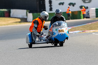 Vintage-motorcycle-club;eventdigitalimages;mallory-park;mallory-park-trackday-photographs;no-limits-trackdays;peter-wileman-photography;trackday-digital-images;trackday-photos;vmcc-festival-1000-bikes-photographs
