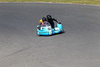 Vintage-motorcycle-club;eventdigitalimages;mallory-park;mallory-park-trackday-photographs;no-limits-trackdays;peter-wileman-photography;trackday-digital-images;trackday-photos;vmcc-festival-1000-bikes-photographs
