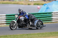Vintage-motorcycle-club;eventdigitalimages;mallory-park;mallory-park-trackday-photographs;no-limits-trackdays;peter-wileman-photography;trackday-digital-images;trackday-photos;vmcc-festival-1000-bikes-photographs