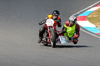 Vintage-motorcycle-club;eventdigitalimages;mallory-park;mallory-park-trackday-photographs;no-limits-trackdays;peter-wileman-photography;trackday-digital-images;trackday-photos;vmcc-festival-1000-bikes-photographs