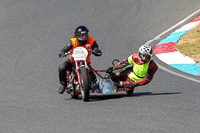 Vintage-motorcycle-club;eventdigitalimages;mallory-park;mallory-park-trackday-photographs;no-limits-trackdays;peter-wileman-photography;trackday-digital-images;trackday-photos;vmcc-festival-1000-bikes-photographs