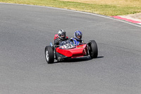 Vintage-motorcycle-club;eventdigitalimages;mallory-park;mallory-park-trackday-photographs;no-limits-trackdays;peter-wileman-photography;trackday-digital-images;trackday-photos;vmcc-festival-1000-bikes-photographs