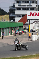 Vintage-motorcycle-club;eventdigitalimages;mallory-park;mallory-park-trackday-photographs;no-limits-trackdays;peter-wileman-photography;trackday-digital-images;trackday-photos;vmcc-festival-1000-bikes-photographs