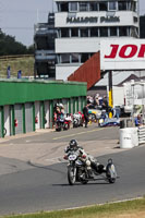 Vintage-motorcycle-club;eventdigitalimages;mallory-park;mallory-park-trackday-photographs;no-limits-trackdays;peter-wileman-photography;trackday-digital-images;trackday-photos;vmcc-festival-1000-bikes-photographs