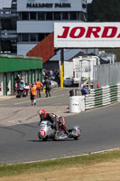 Vintage-motorcycle-club;eventdigitalimages;mallory-park;mallory-park-trackday-photographs;no-limits-trackdays;peter-wileman-photography;trackday-digital-images;trackday-photos;vmcc-festival-1000-bikes-photographs