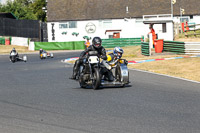 Vintage-motorcycle-club;eventdigitalimages;mallory-park;mallory-park-trackday-photographs;no-limits-trackdays;peter-wileman-photography;trackday-digital-images;trackday-photos;vmcc-festival-1000-bikes-photographs