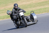 Vintage-motorcycle-club;eventdigitalimages;mallory-park;mallory-park-trackday-photographs;no-limits-trackdays;peter-wileman-photography;trackday-digital-images;trackday-photos;vmcc-festival-1000-bikes-photographs