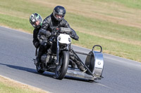 Vintage-motorcycle-club;eventdigitalimages;mallory-park;mallory-park-trackday-photographs;no-limits-trackdays;peter-wileman-photography;trackday-digital-images;trackday-photos;vmcc-festival-1000-bikes-photographs
