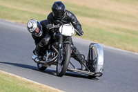 Vintage-motorcycle-club;eventdigitalimages;mallory-park;mallory-park-trackday-photographs;no-limits-trackdays;peter-wileman-photography;trackday-digital-images;trackday-photos;vmcc-festival-1000-bikes-photographs